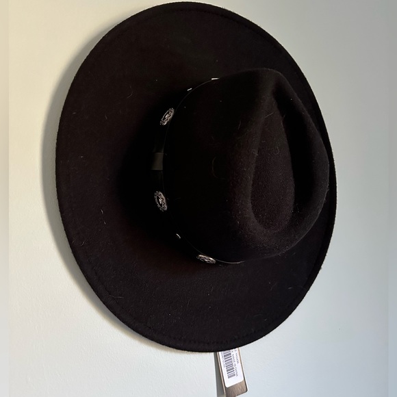 NWT • Lulu’s • Howdy There Black Concho Felt Hat - Picture 2 of 8